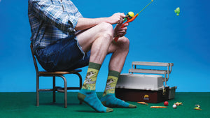 FOOT TRAFFIC Brand Men's FISHING Socks 'SIZE MATTERS' - Novelty Socks for Less