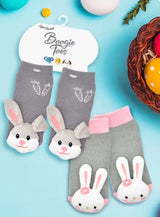 BUNNY RABBIT Unisex Baby RATTLE GRIPPER BOTTOM SOCKS BOOGIE TOES Brand By PIERO LIVENTI - Novelty Socks And Slippers