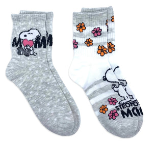 PEANUTS Ladies MOTHER’S DAY 2 Pair Of SNOOPY Socks ‘STRONG LIKE MOM’ - Novelty Socks And Slippers