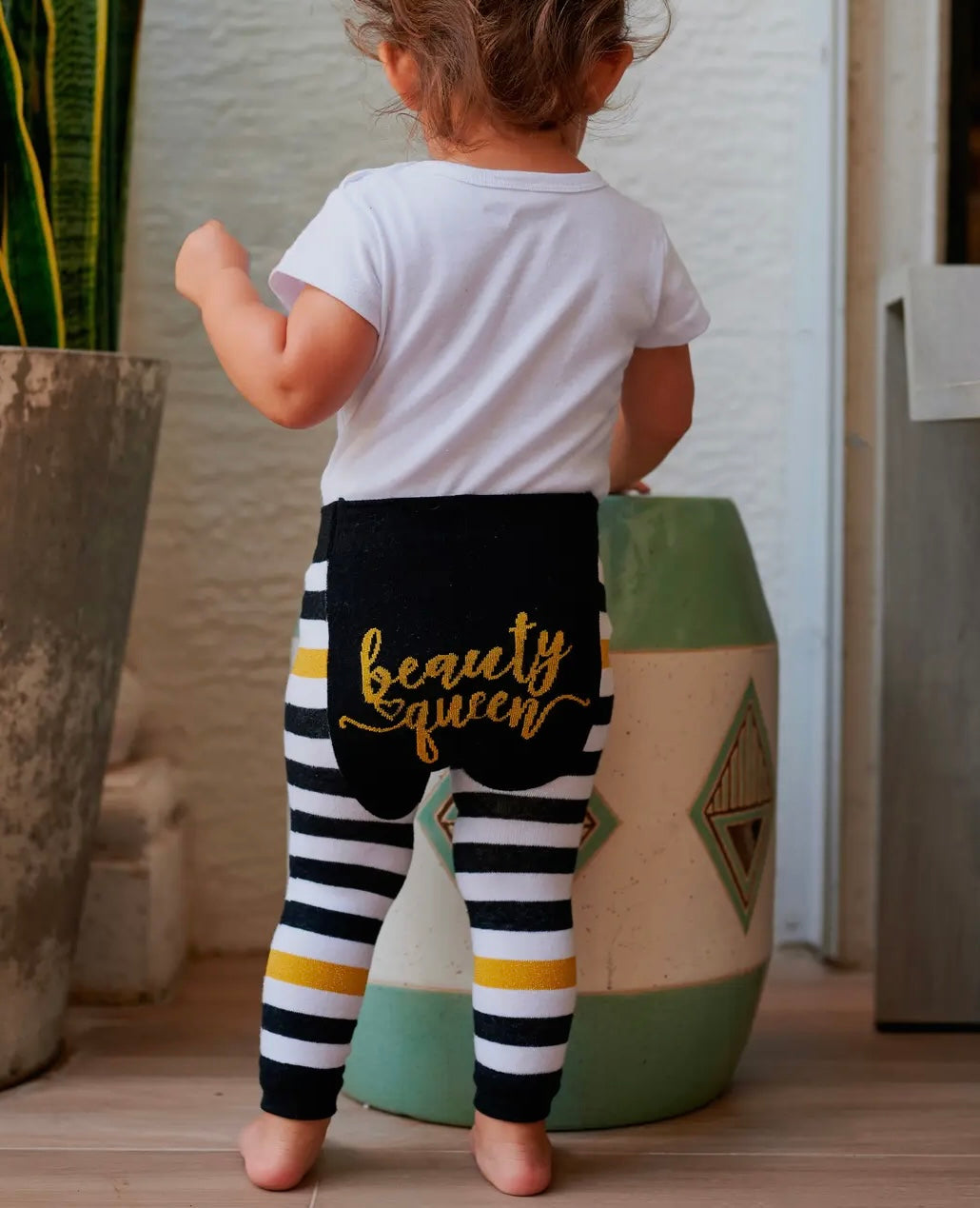 BOOGIE TIGHTS Unisex Baby ‘BEAUTY QUEEN’ By Piero Liventi (CHOOSE SIZE) - Novelty Socks And Slippers