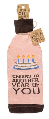 PRIMITIVES BY KATHY ALCOHOL WINE BOTTLE SOCK ‘LIKE FINE WINE WE GET BETTER WITH AGE’ - Novelty Socks for Less