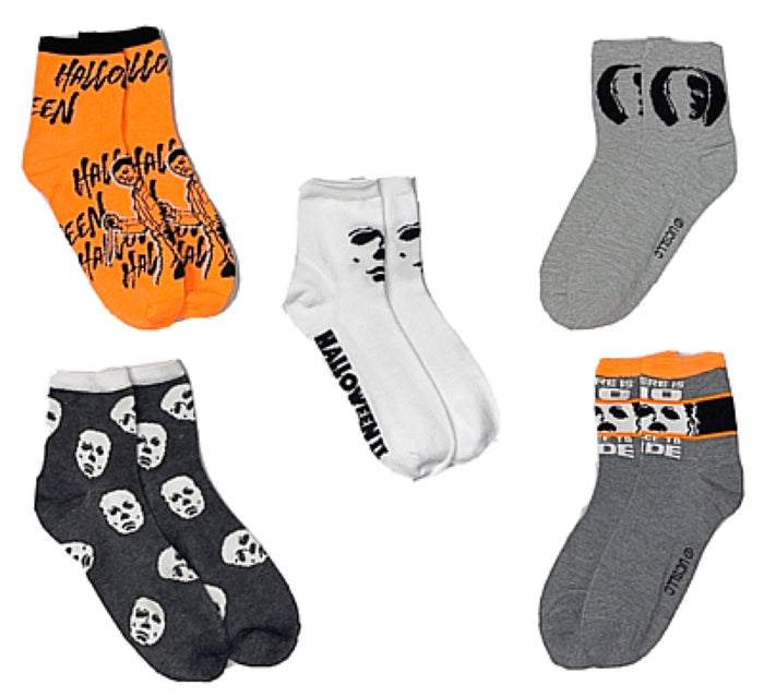 HALLOWEEN II LADIES 5 PAIR OF MICHAEL MYERS SOCKS ‘THERE IS NO PLACE TO HIDE’