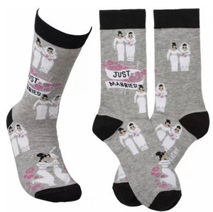 PRIMITIVES BY KATHY TWO BRIDES JUST MARRIED - Novelty Socks for Less