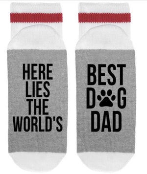 SOCK DIRTY TO ME Brand Men’s ‘HERE LIES THE WORLD’S BEST DOG DAD’ - Novelty Socks for Less