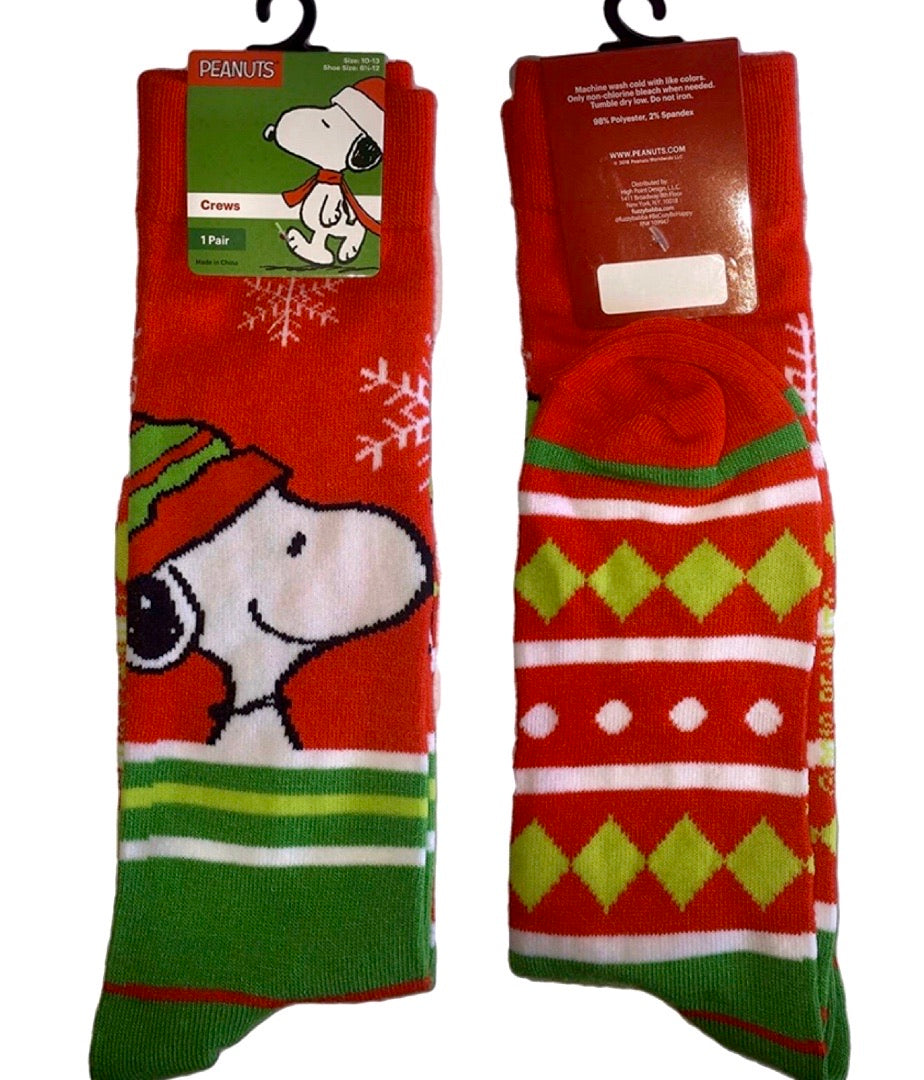 PEANUTS Men’s CHRISTMAS Snoopy Socks Novelty Socks And Slippers