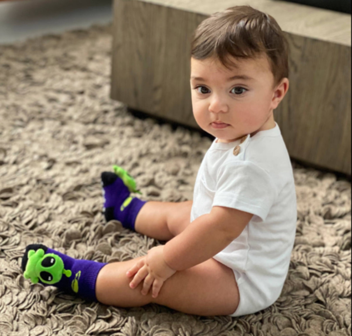 Boogie Toes Green Dinosaur Rattle Socks