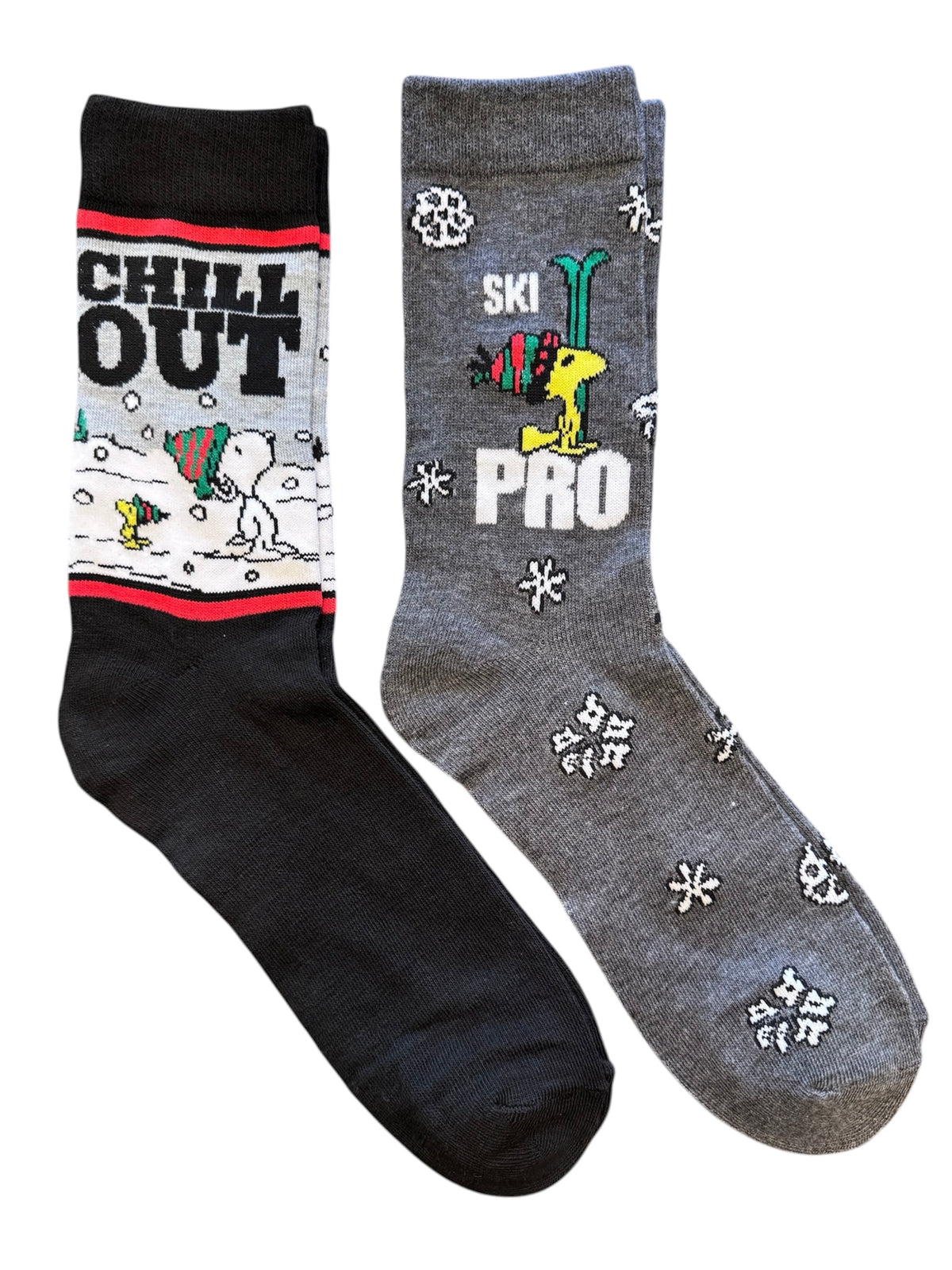 PEANUTS Men’s 2 Pair Of Socks SNOOPY & WOODSTOCK ‘CHILL OUT’ 'SKI PRO' - Novelty Socks And Slippers