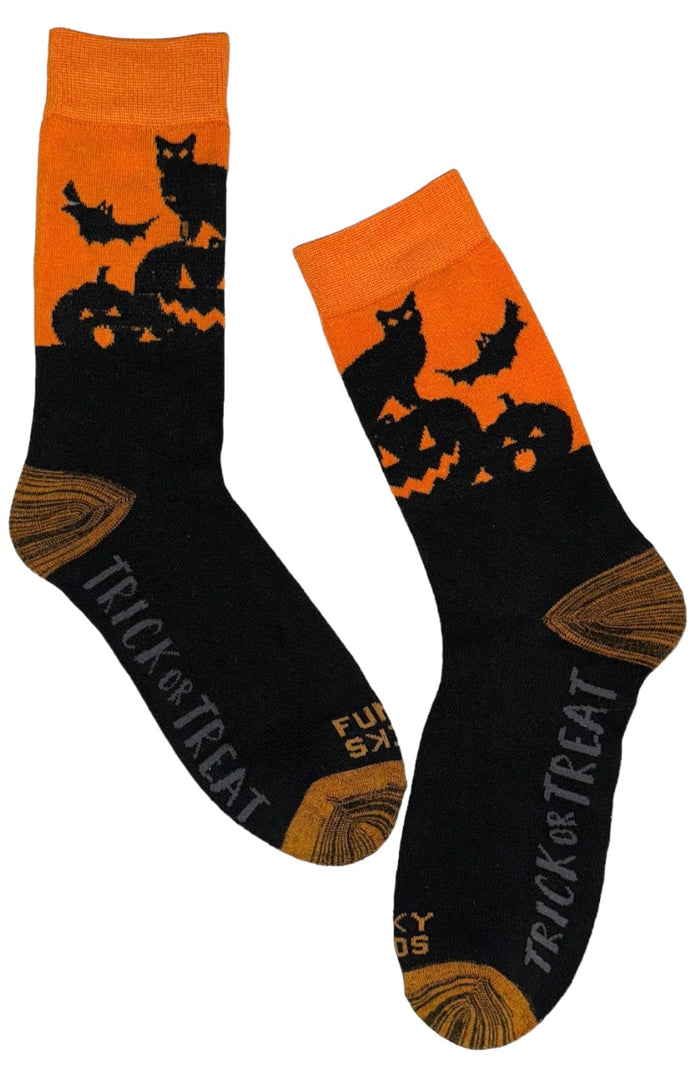 FUNKY SOCKS Brand Men’s HALLOWEEN Socks BLACK CAT & PUMPKINS Says ‘TRICK OR TREAT’