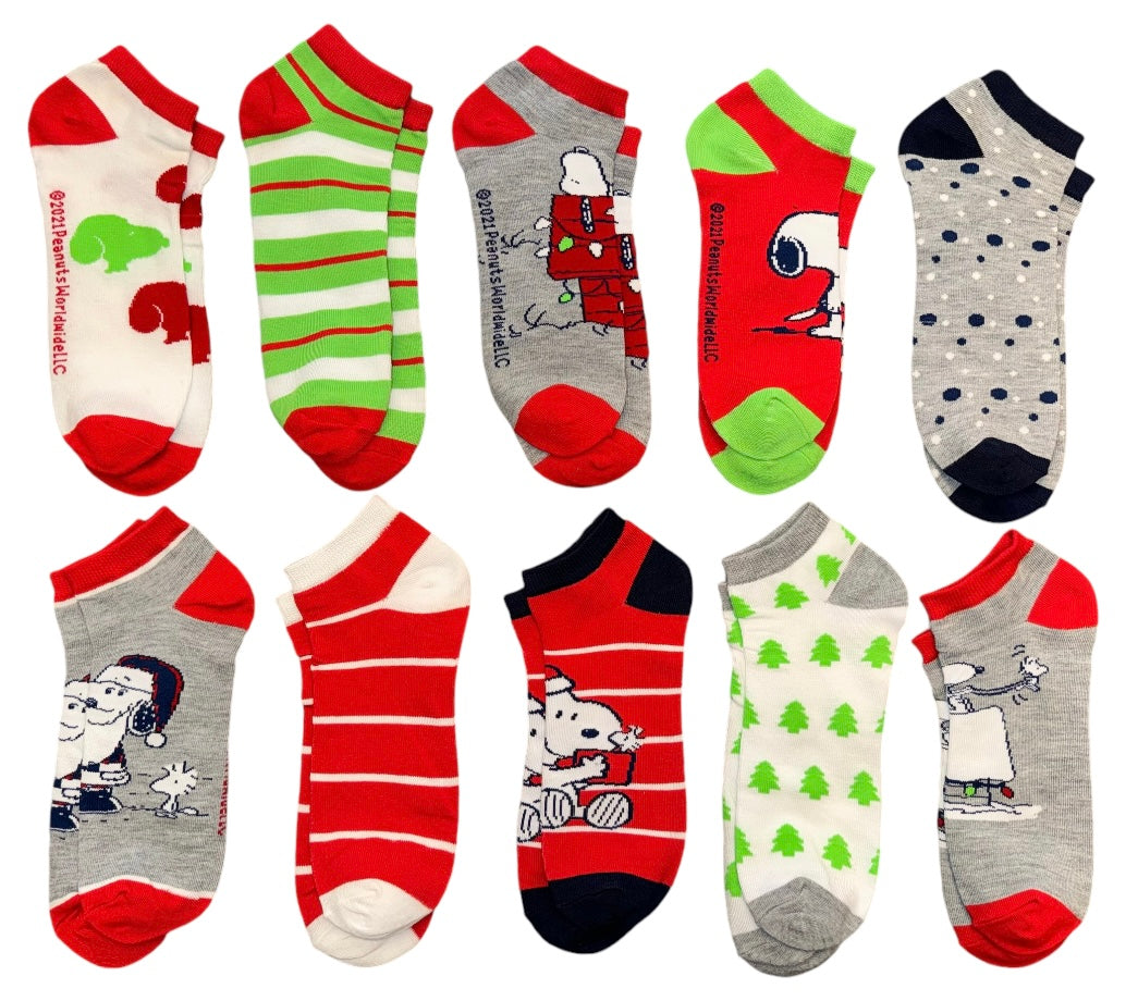 PEANUTS Ladies CHRISTMAS SNOOPY 10 Pair Of Ankle Socks With WOODSTOCK BIOWORLD Brand - Novelty Socks And Slippers
