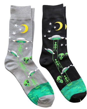 ALIENS & UFO’S MEN’S 2 PAIR OF SOCKS FOOZYS BRAND - Novelty Socks And Slippers