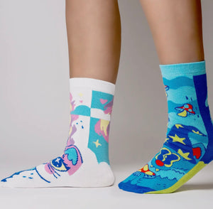 PALS SOCKS Brand Unisex TWEEN & ADULT CAT Mismatched Socks ABRA & CATABRA (CHOOSE SIZE) - Novelty Socks And Slippers