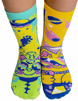 PALS SOCKS Brand Unisex TWEEN & ADULT CAT Mismatched Socks LUNAR & TICK (CHOOSE SIZE) - Novelty Socks And Slippers