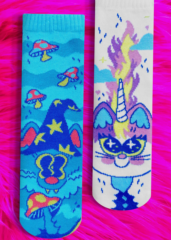 PALS SOCKS Brand Unisex Toddler-Adult CAT Mismatched Gripper Bottom Socks ABRA & CATABRA (CHOOSE SIZE)