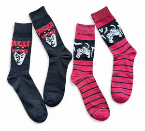 DRACULA MEN’S 2 PAIR OF HALLOWEEN UNIVERSAL MONSTERS SOCKS - Novelty Socks And Slippers