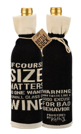PRIMITIVES BY KATHY ALCOHOL BOTTLE SOCK ‘OF COURSE SIZE MATTERS NO ONE WANTS A SMALL GLASS OF WINE’ - Novelty Socks And Slippers