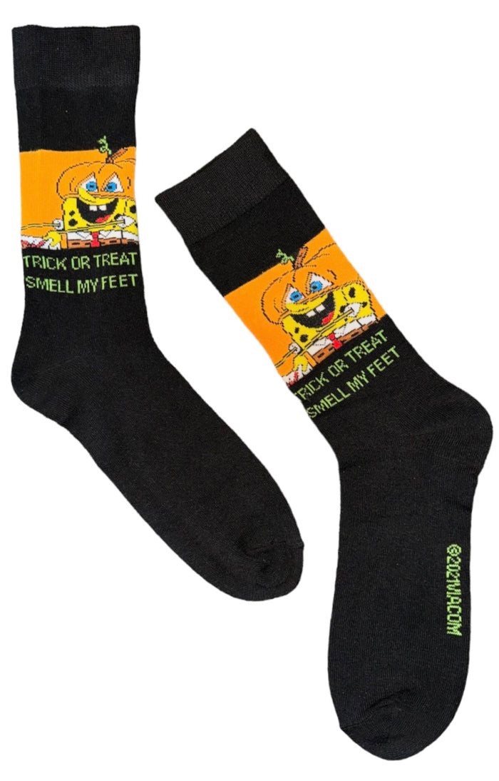 SPONGEBOB SQUAREPANTS Men’s Halloween 'TRICK OR TREAT SMELL MY FEET' SOCKS