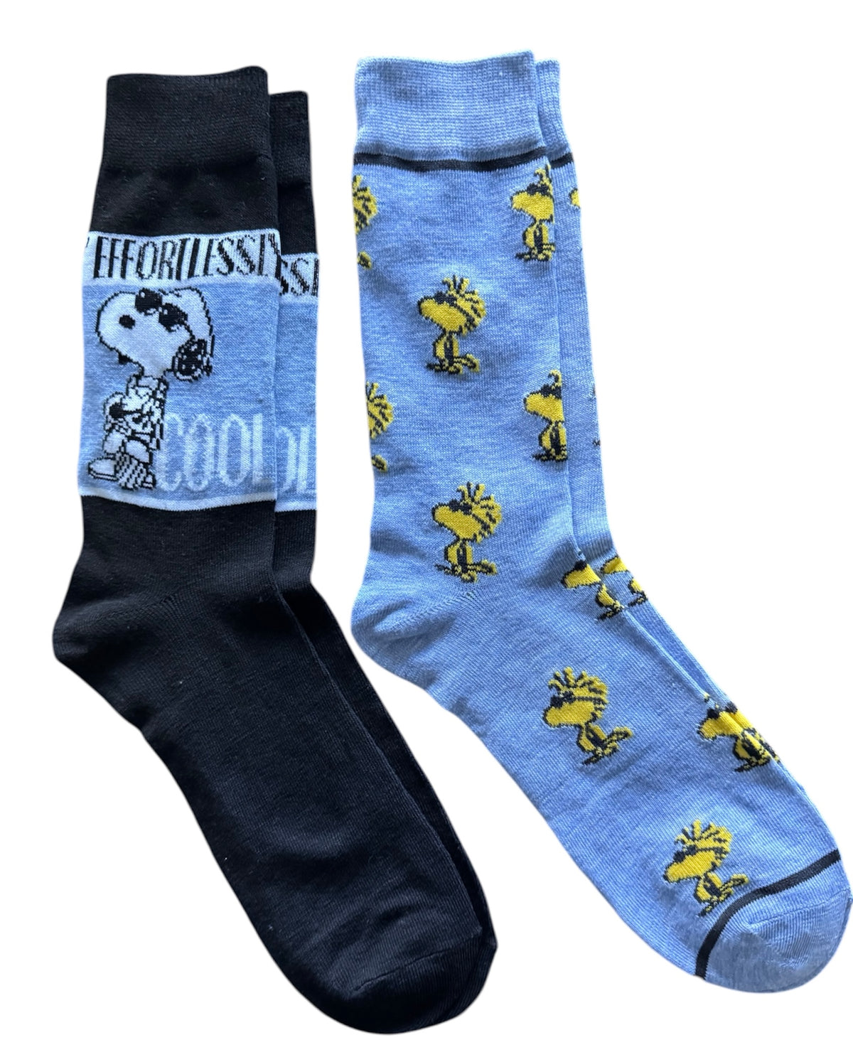 PEANUTS Men’s 2 Pair Of Socks SNOOPY & WOODSTOCK ‘EFFORTLESSLY COOL’ - Novelty Socks And Slippers