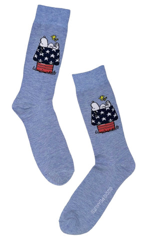 PEANUTS Men’s SNOOPY & WOODSTOCK Patriotic Socks AMERICAN FLAG DOGHOUSE - Novelty Socks And Slippers