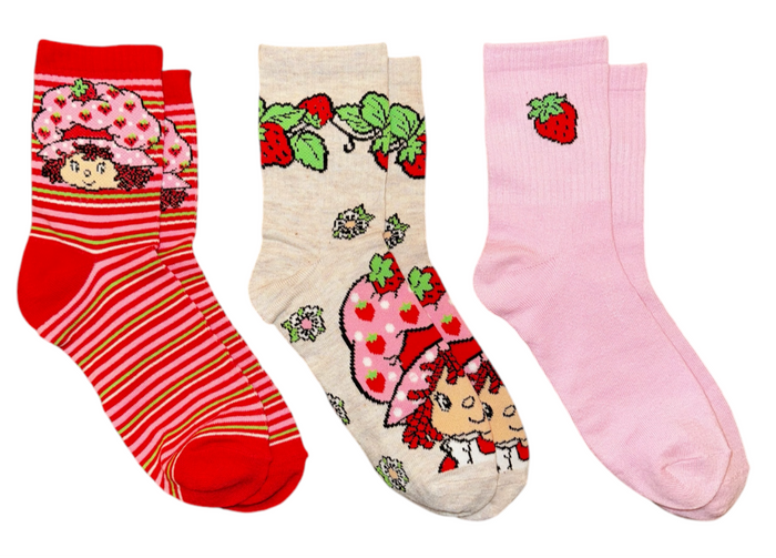 STRAWBERRY SHORTCAKE Ladies 3 Pair Of Socks