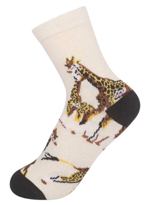 FUNATIC Brand Unisex Kids GIRAFFE Socks Giraffes All Over Kids Age 7-10 - Novelty Socks And Slippers