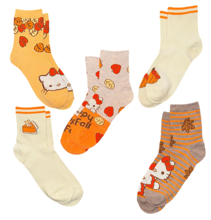 SANRIO HELLO KITTY Ladies 5 Pair Of AUTUMN Socks ‘HAPPY FALL’