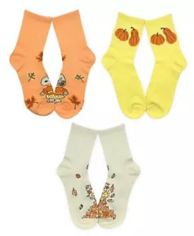 PEANUTS Ladies 3 Pair Of THANKSGIVING Socks Woodstock Jumping In Leaves