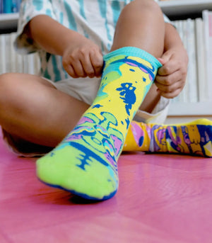 PALS SOCKS Brand Unisex TODDLER & KIDS CAT Mismatched Gripper Bottom Socks LUNAR & TICK (CHOOSE SIZE) - Novelty Socks And Slippers