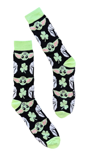 STAR WARS BABY YODA Men’s St. Patrick’s Day Socks With Shamrocks - Novelty Socks And Slippers
