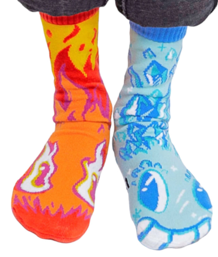 PALS SOCKS Brand TWEENS BURNIE & ICEY Mismatched Gripper Socks AGES 9-12