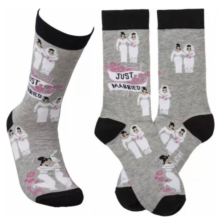 PRIMITIVES BY KATHY Unisex TWO BRIDES Socks Says 'JUST MARRIED'