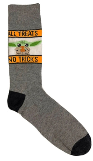 STAR WARS MEN’S BABY YODA HALLOWEEN SOCKS ‘ALL TREATS NO TRICKS’ - Novelty Socks for Less