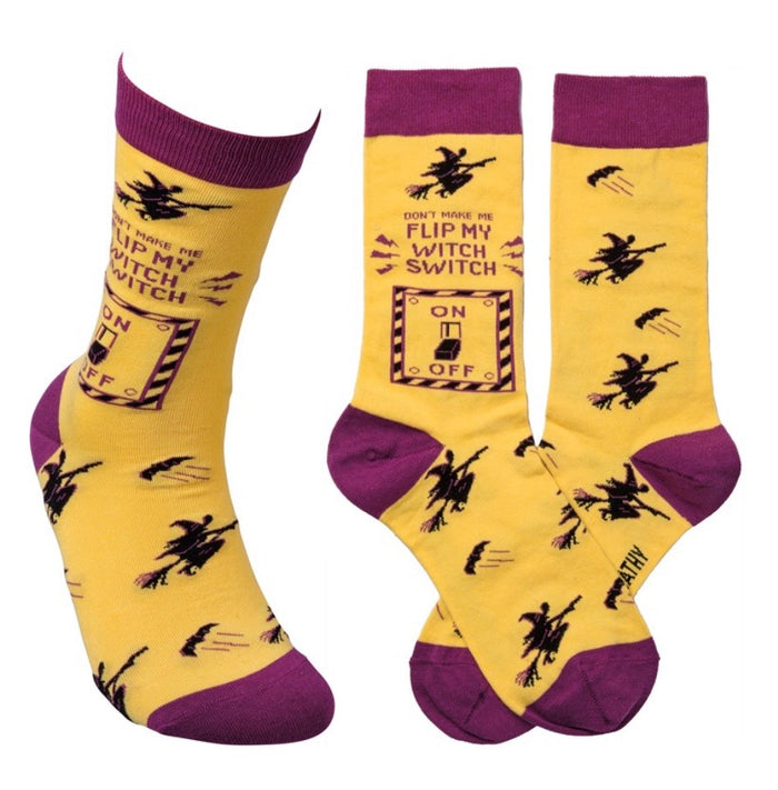 PRIMITIVES BY KATHY Unisex ‘DON’T MAKE ME FLIP/WITCH SWITCH’ Halloween Socks