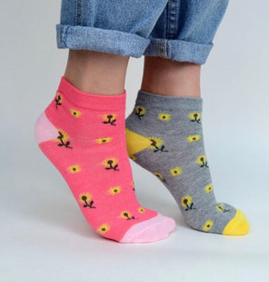 Nollia Brand Ladies 6 Pair Low Cut SUNFLOWERS - Novelty Socks for Less